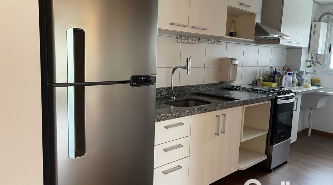 Apartamento à venda com 82m², 3 dormitórios, 1 suíte, 2 vagas, no bairro Tristeza em PORTO ALEGRE