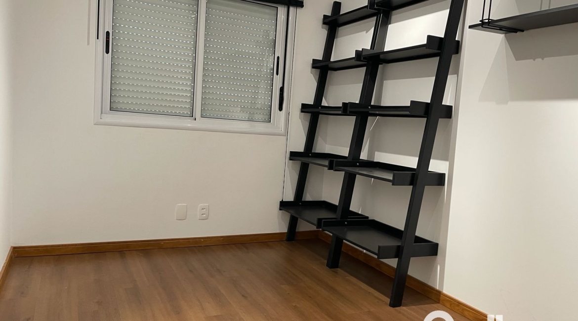 Apartamento à venda com 82m², 3 dormitórios, 1 suíte, 2 vagas, no bairro Tristeza em PORTO ALEGRE