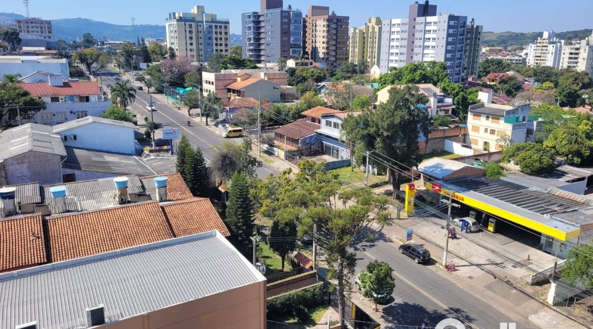 Apartamento à venda com 61m², 2 dormitórios, 1 suíte, 1 vaga, no bairro Tristeza em PORTO ALEGRE