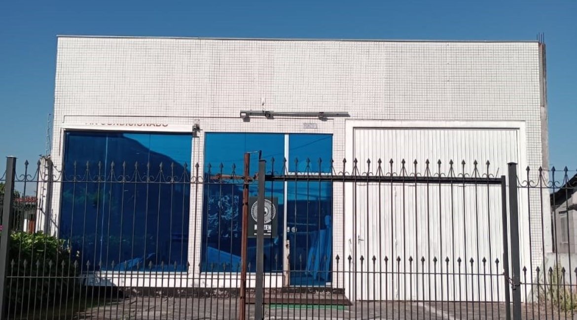 Comercial à venda com 80m², 6 vagas, no bairro Belém Velho em Porto Alegre