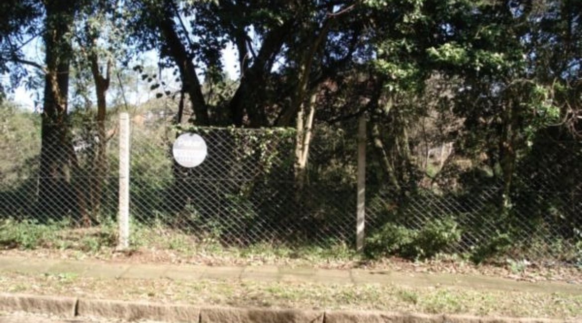 Terreno à venda com 164m², no bairro Sétimo Céu em Porto Alegre