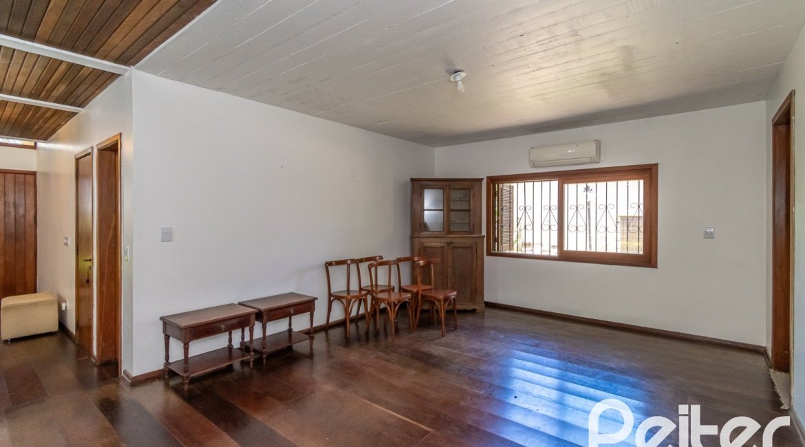  à venda, no bairro  em 