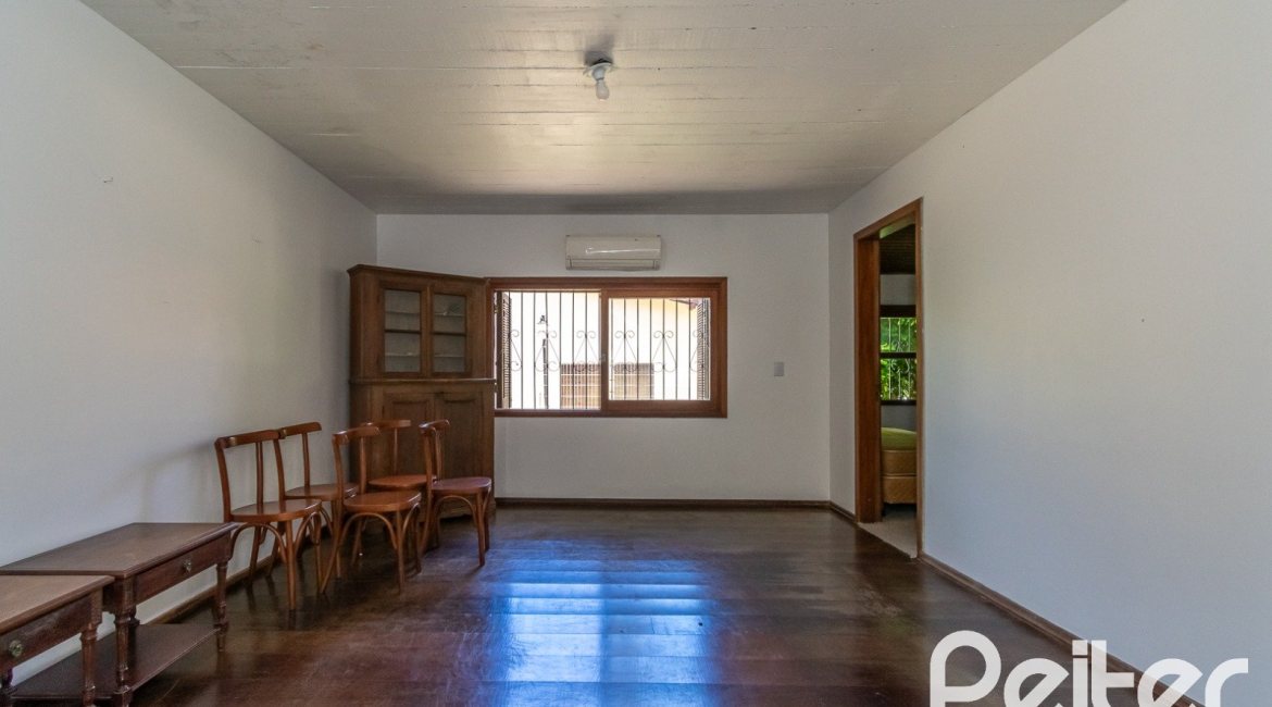  à venda, no bairro  em 