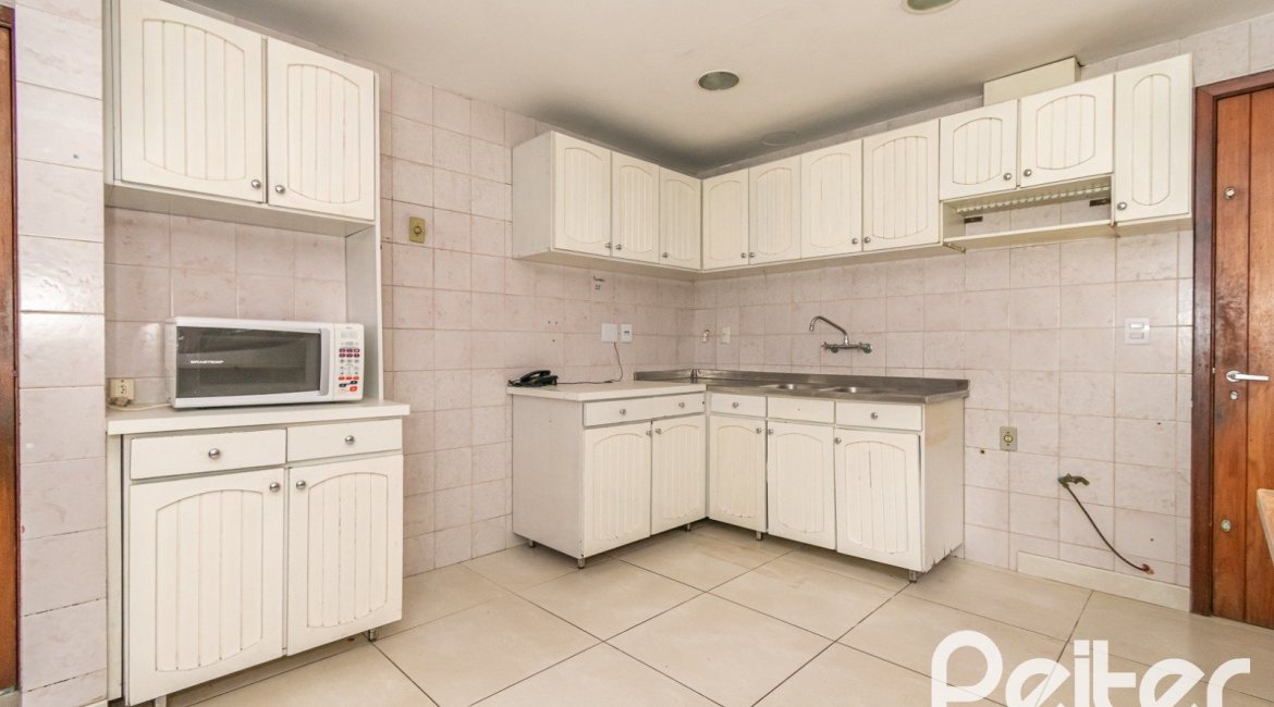  à venda, no bairro  em 