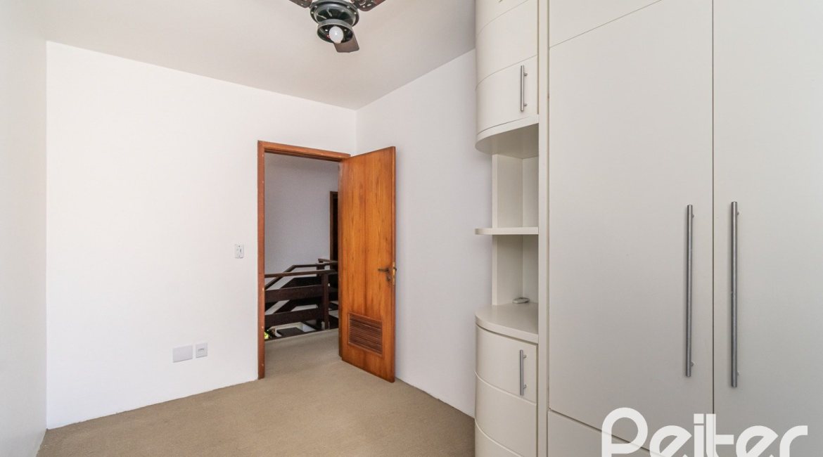  à venda, no bairro  em 