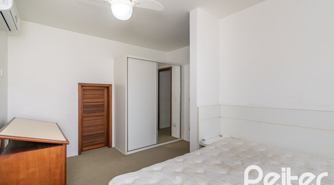  à venda, no bairro  em 