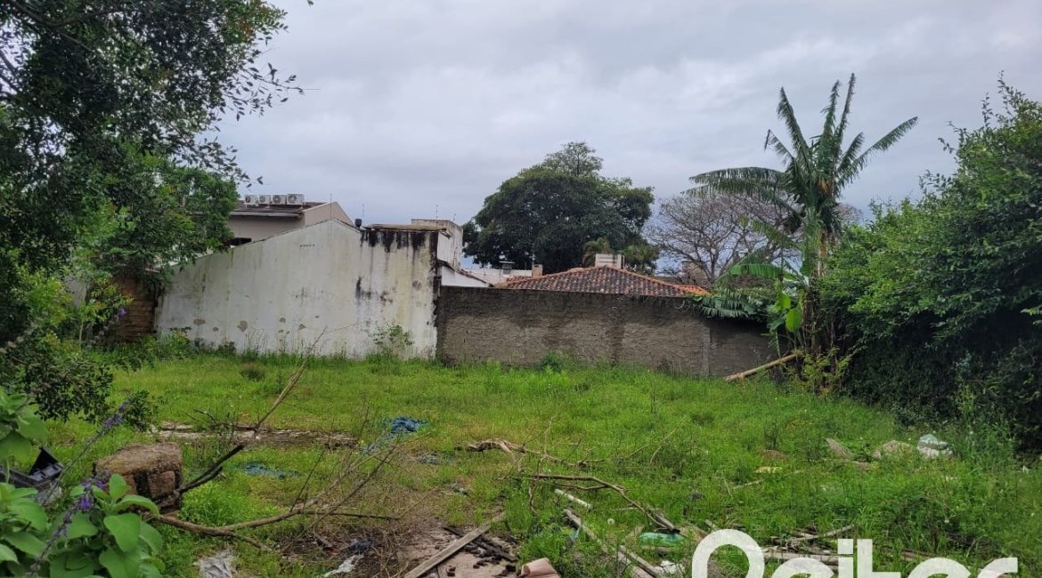Terreno à venda com 335m², no bairro Ipanema em Porto Alegre