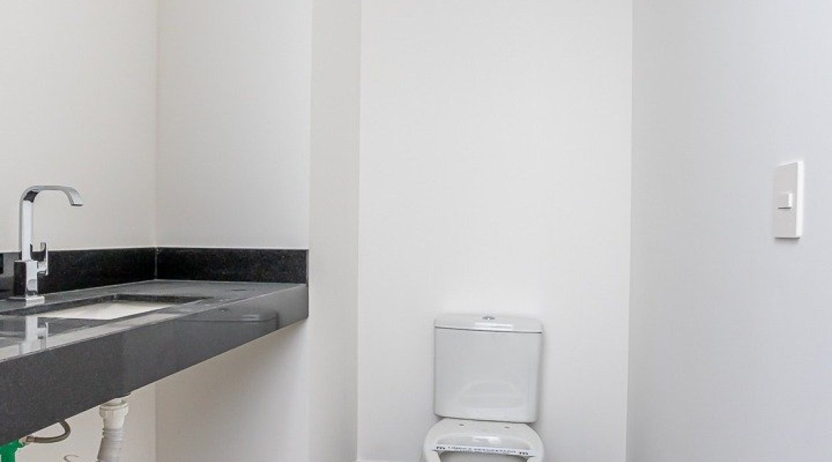 Comercial à venda com 158m², 3 vagas, no bairro Cristal em Porto Alegre