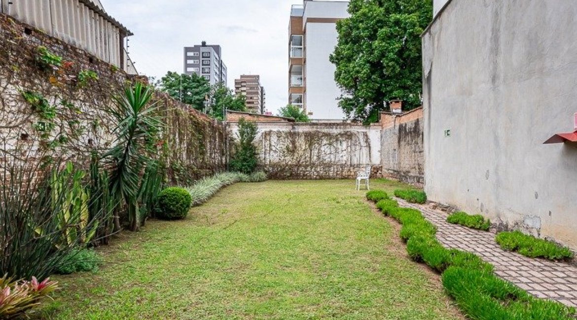 Apartamento à venda com 69m², 2 dormitórios, 2 vagas, no bairro Tristeza em Porto Alegre