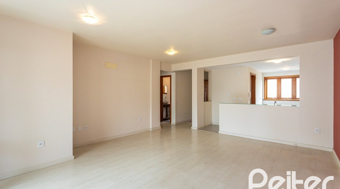 Apartamento à venda com 122m², 3 dormitórios, 1 suíte, 2 vagas, no bairro Tristeza em Porto Alegre