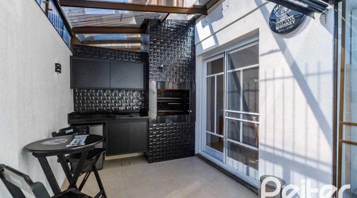  à venda, no bairro  em 