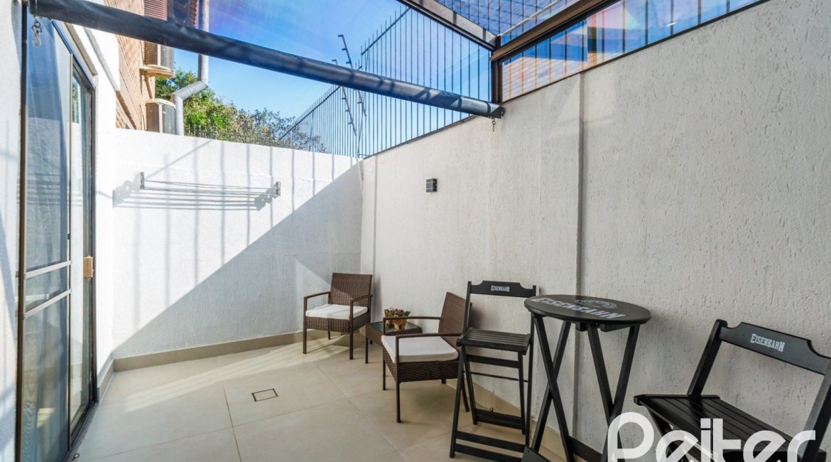  à venda, no bairro  em 