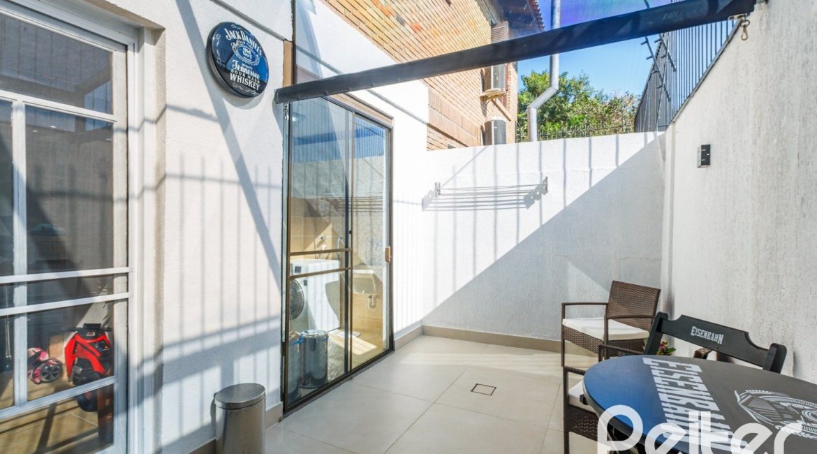  à venda, no bairro  em 