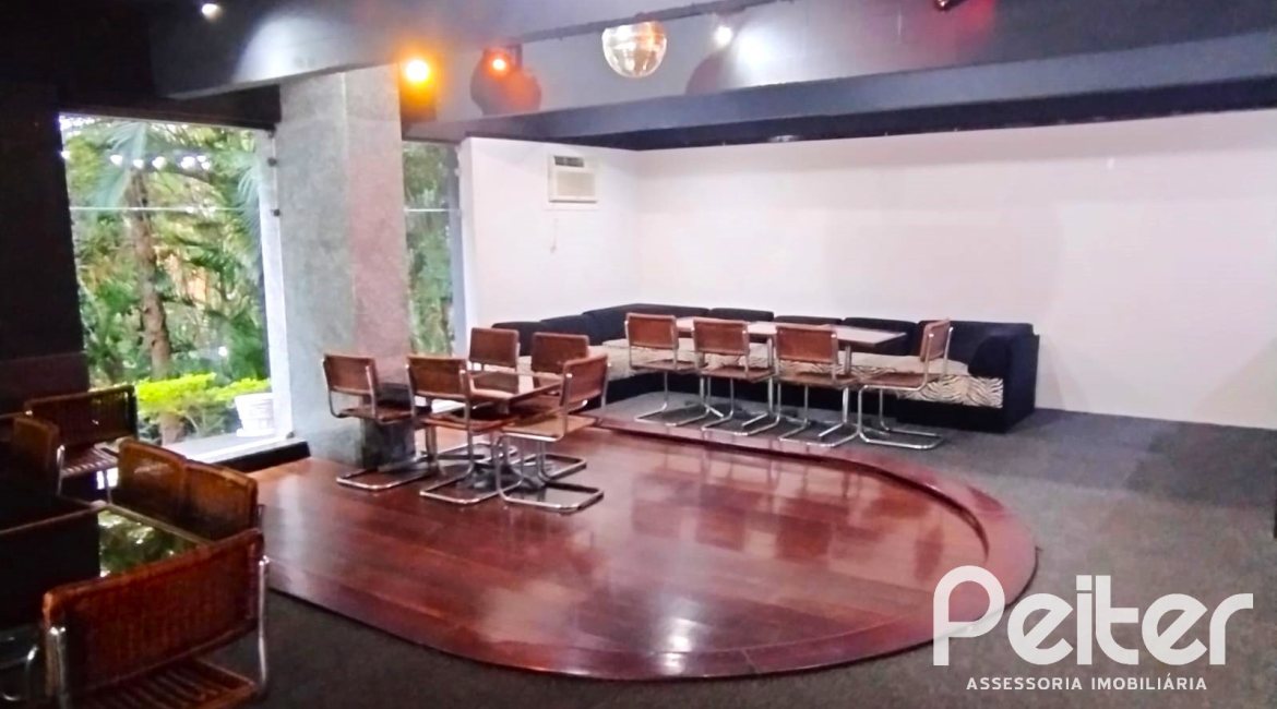 Apartamento à venda com 120m², 3 dormitórios, 1 suíte, 1 vaga, no bairro Moinhos De Vento em Porto Alegre