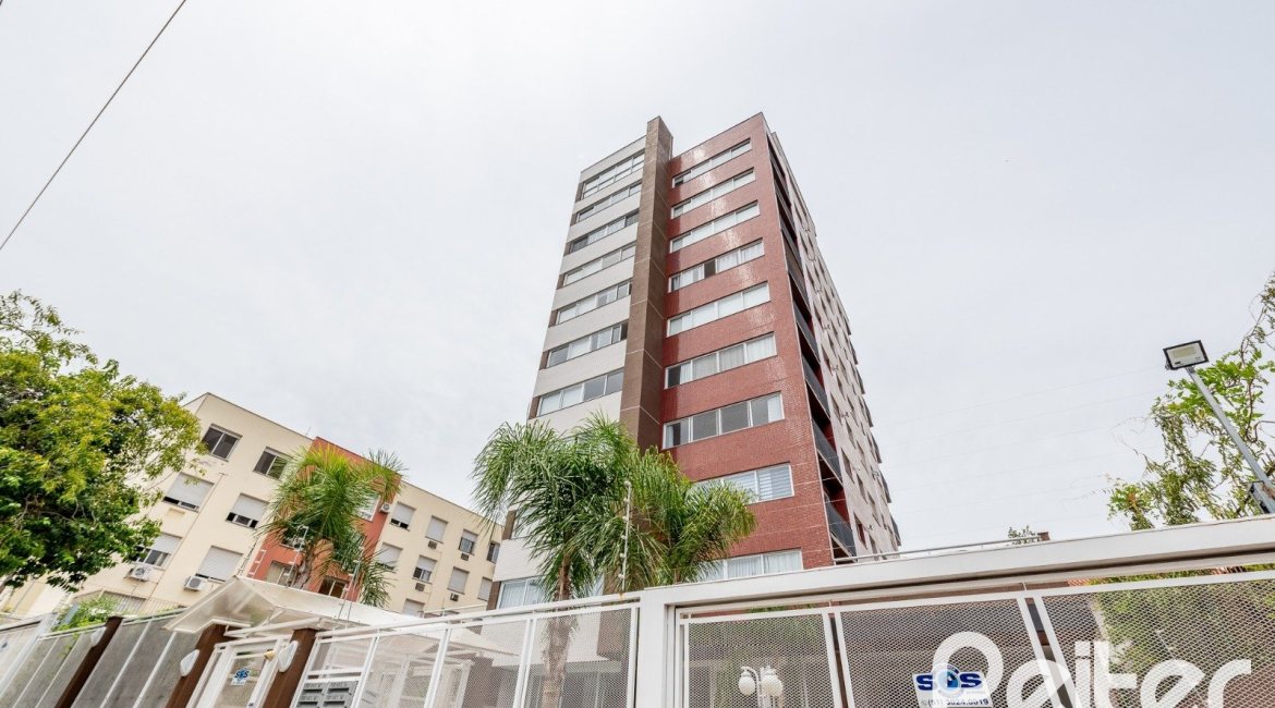 Apartamento à venda com 106m², 3 dormitórios, 3 suítes, 3 vagas, no bairro Tristeza em Porto Alegre
