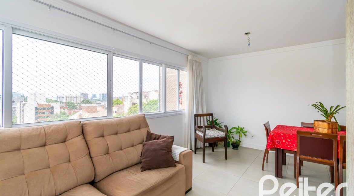 Apartamento à venda com 106m², 3 dormitórios, 3 suítes, 3 vagas, no bairro Tristeza em Porto Alegre
