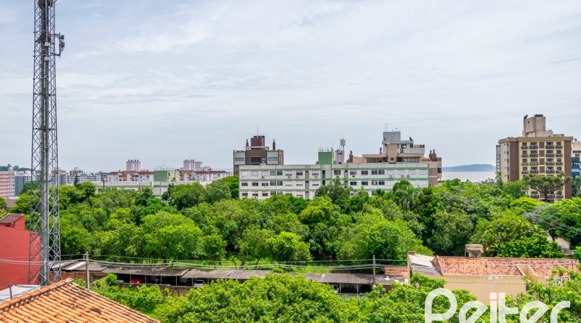 Apartamento à venda com 106m², 3 dormitórios, 3 suítes, 3 vagas, no bairro Tristeza em Porto Alegre