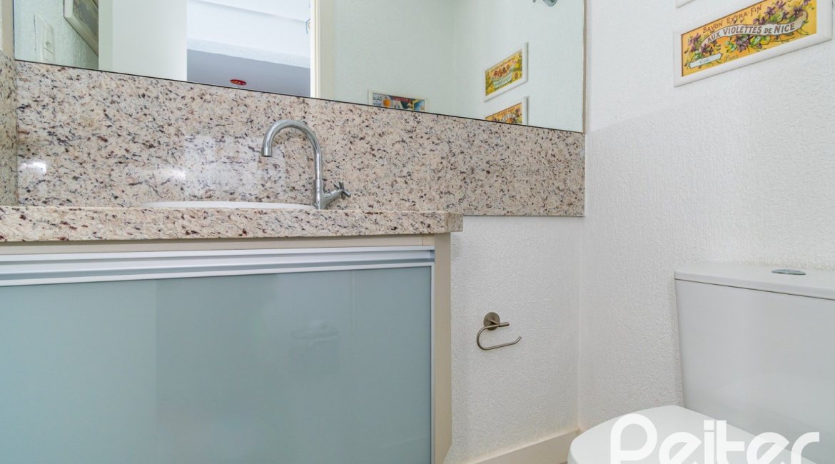 Apartamento à venda com 106m², 3 dormitórios, 3 suítes, 3 vagas, no bairro Tristeza em Porto Alegre