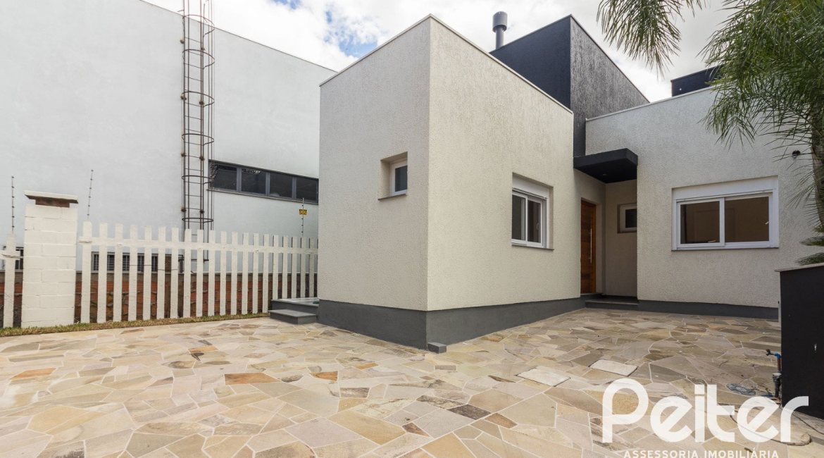 Casa em Condomínio à venda com 108m², 3 dormitórios, 2 suítes, 2 vagas, no bairro Hípica em PORTO ALEGRE