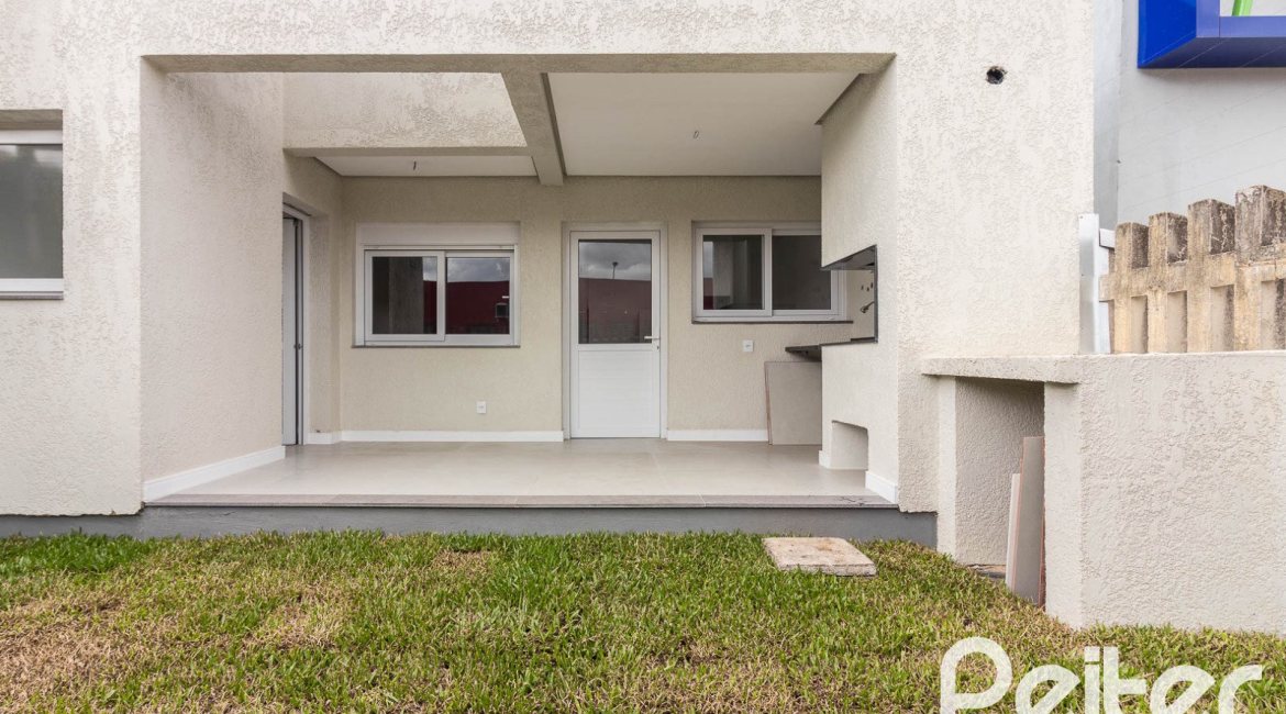Casa em Condomínio à venda com 108m², 3 dormitórios, 2 suítes, 2 vagas, no bairro Hípica em PORTO ALEGRE