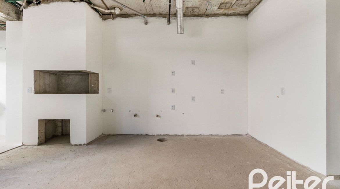 Casa em Condomínio à venda com 293m², 3 dormitórios, 3 suítes, 2 vagas, no bairro Tristeza em Porto Alegre