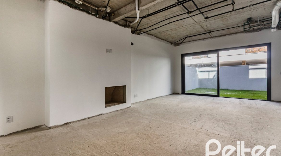 Casa em Condomínio à venda com 293m², 3 dormitórios, 3 suítes, 2 vagas, no bairro Tristeza em Porto Alegre