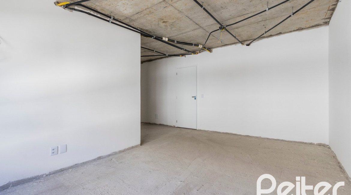 Casa em Condomínio à venda com 293m², 3 dormitórios, 3 suítes, 2 vagas, no bairro Tristeza em Porto Alegre