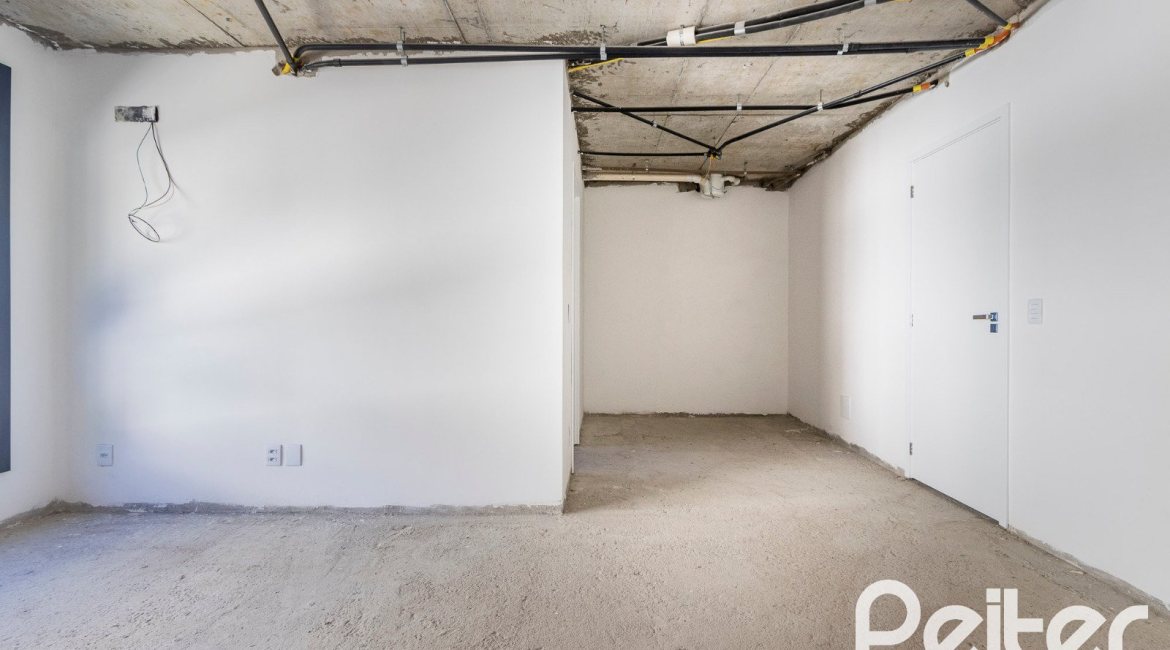 Casa em Condomínio à venda com 293m², 3 dormitórios, 3 suítes, 2 vagas, no bairro Tristeza em Porto Alegre