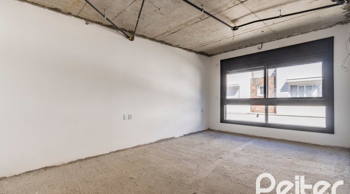 Casa em Condomínio à venda com 293m², 3 dormitórios, 3 suítes, 2 vagas, no bairro Tristeza em Porto Alegre