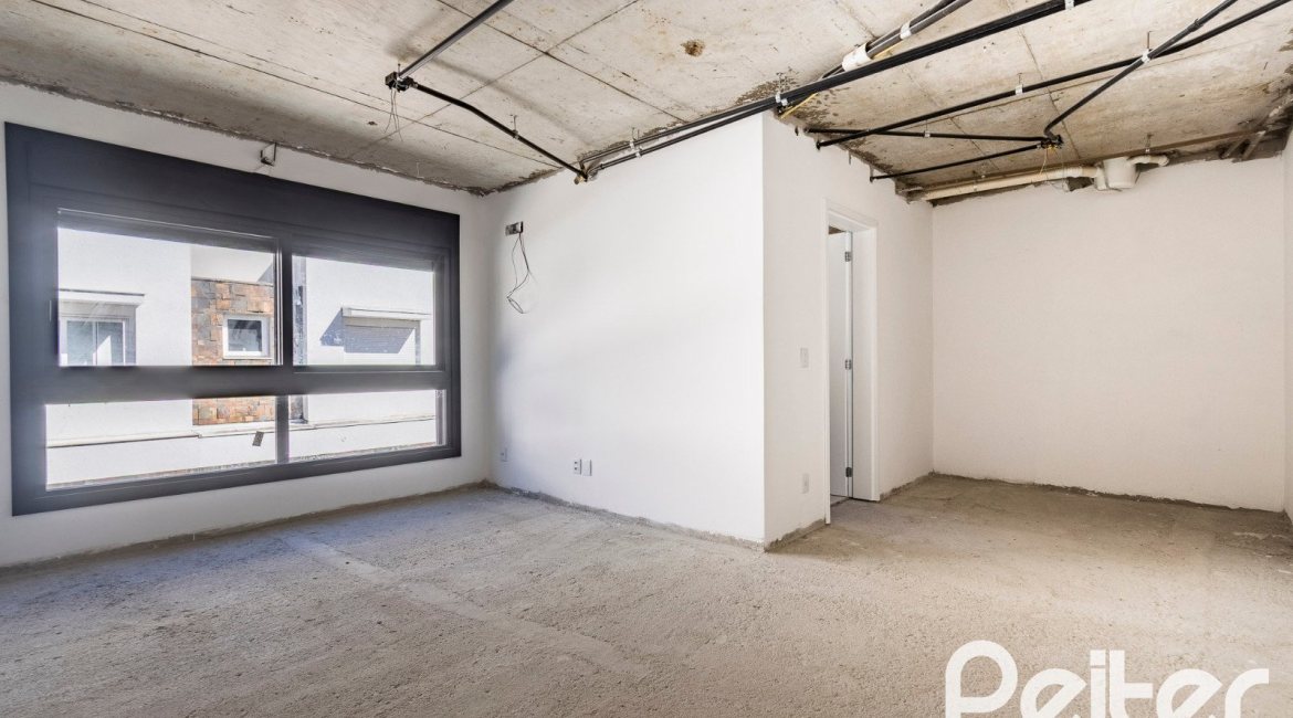Casa em Condomínio à venda com 293m², 3 dormitórios, 3 suítes, 2 vagas, no bairro Tristeza em Porto Alegre