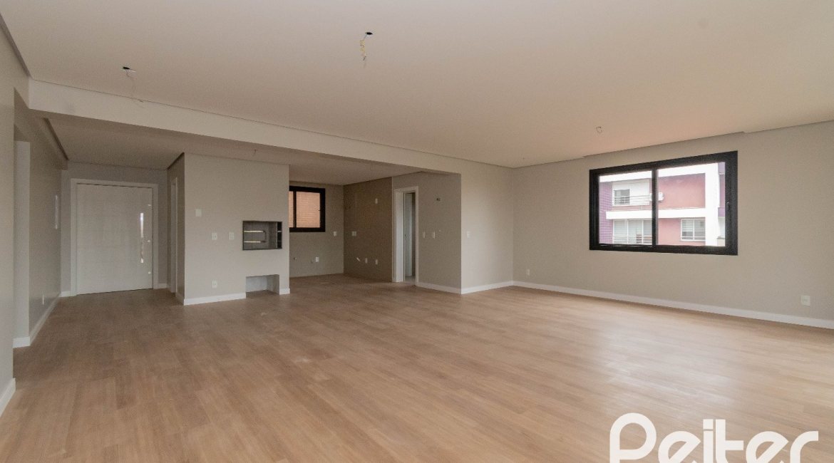 Apartamento à venda com 174m², 3 dormitórios, 3 suítes, 2 vagas, no bairro Tristeza em Porto Alegre