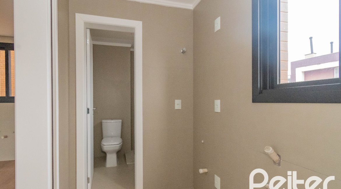 Apartamento à venda com 174m², 3 dormitórios, 3 suítes, 2 vagas, no bairro Tristeza em Porto Alegre