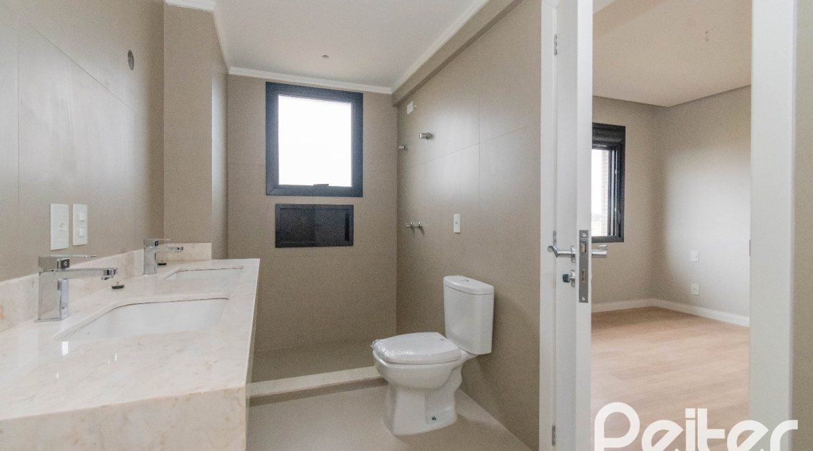 Apartamento à venda com 174m², 3 dormitórios, 3 suítes, 2 vagas, no bairro Tristeza em Porto Alegre