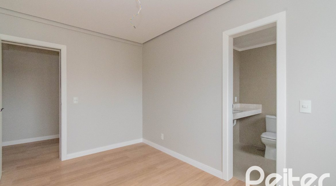 Apartamento à venda com 174m², 3 dormitórios, 3 suítes, 2 vagas, no bairro Tristeza em Porto Alegre