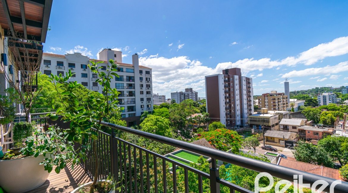 Apartamento à venda com 106m², 3 dormitórios, 1 suíte, 2 vagas, no bairro Tristeza em PORTO ALEGRE