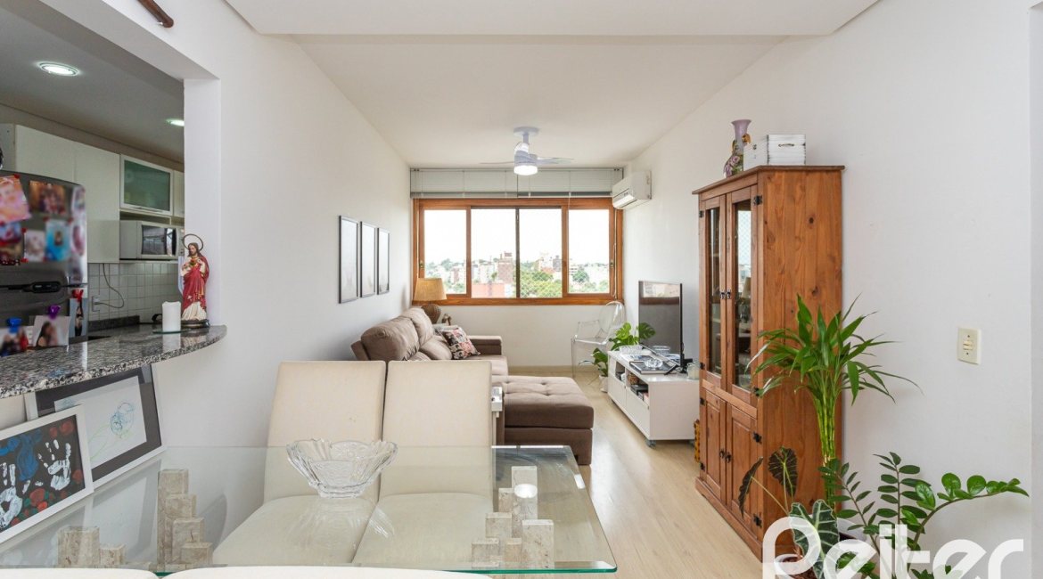 Apartamento à venda com 70m², 2 dormitórios, 1 suíte, no bairro Tristeza em PORTO ALEGRE