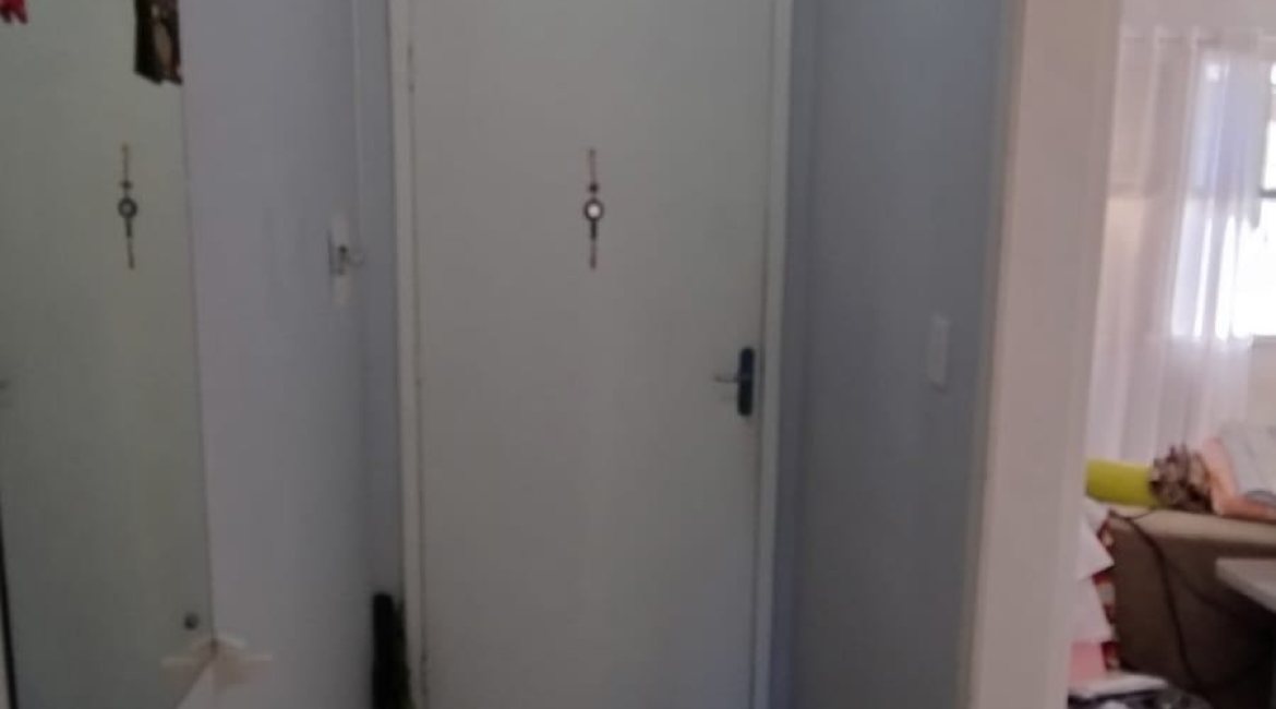 Apartamento à venda com 83m², 3 dormitórios, no bairro Tristeza em Porto Alegre