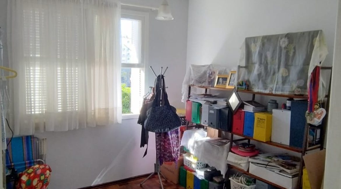 Apartamento à venda com 83m², 3 dormitórios, no bairro Tristeza em Porto Alegre