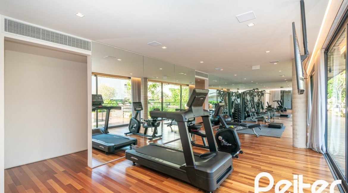 Apartamento Garden à venda com 248m², 2 dormitórios, 2 suítes, 4 vagas, no bairro Cristal em Porto Alegre