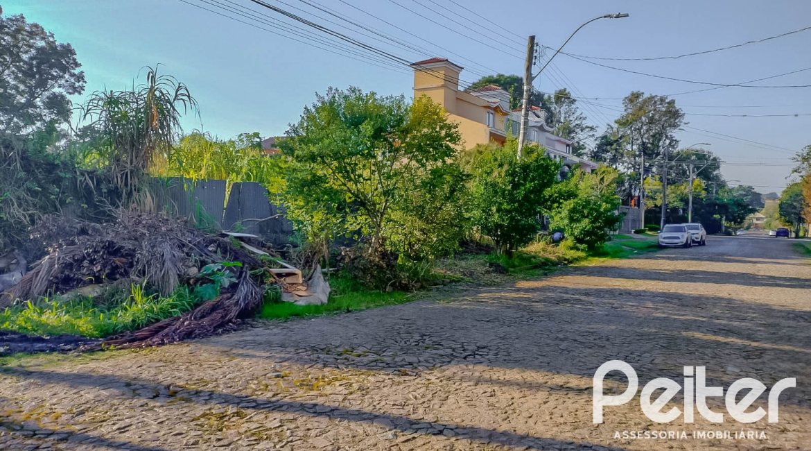 Terreno à venda com 316m², no bairro Ipanema em Porto Alegre