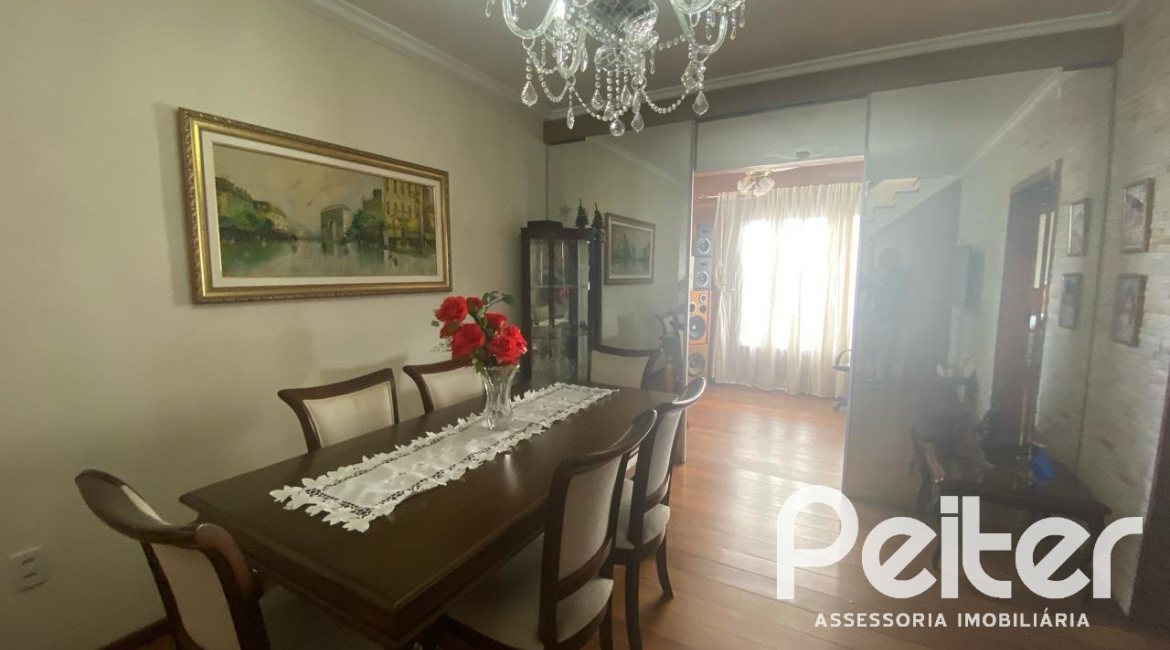 Cobertura à venda com 181m², 3 dormitórios, 1 suíte, 1 vaga, no bairro Tristeza em Porto Alegre