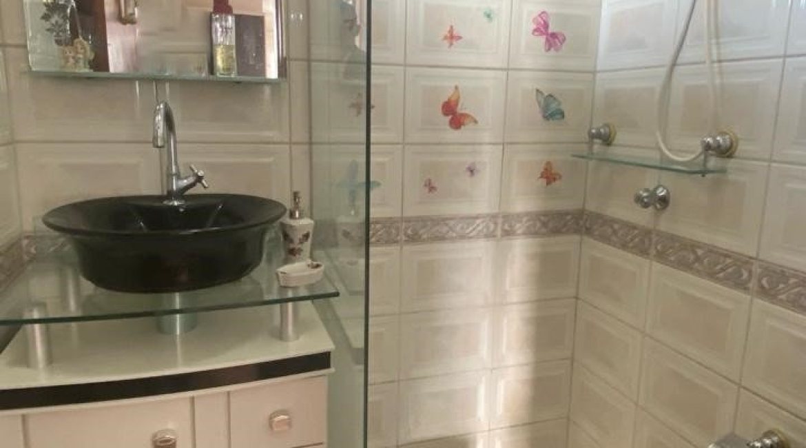 Cobertura à venda com 181m², 3 dormitórios, 1 suíte, 1 vaga, no bairro Tristeza em Porto Alegre