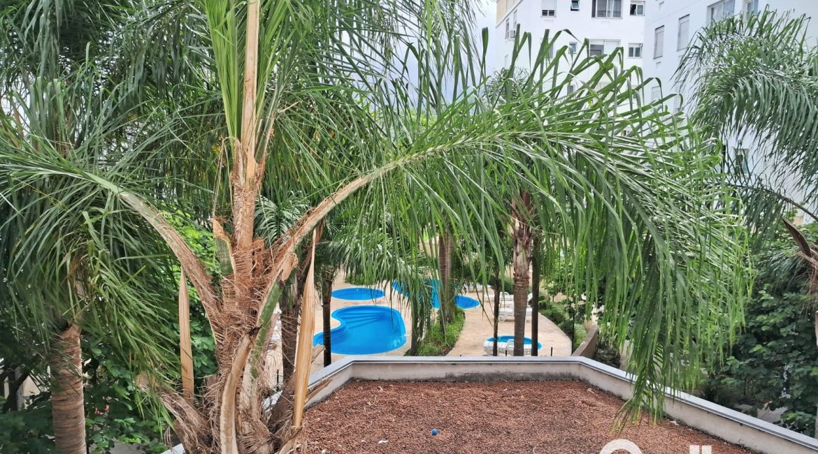 Apartamento à venda com 45m², 2 dormitórios, 1 vaga, no bairro Camaqua em PORTO ALEGRE