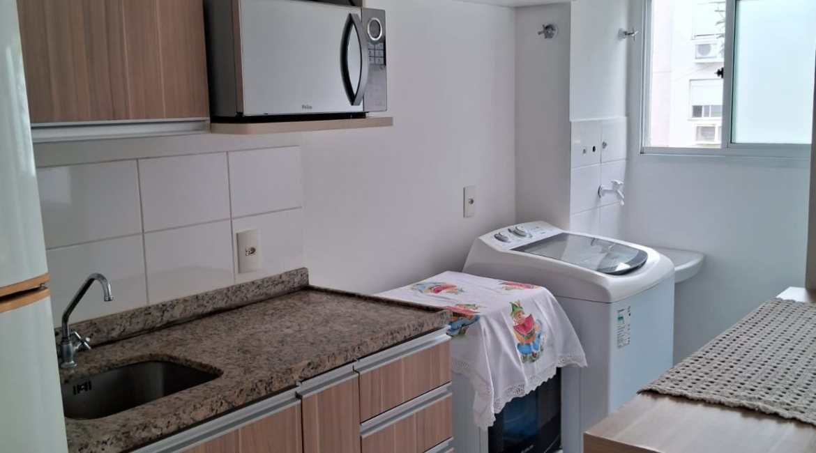 Apartamento à venda com 45m², 2 dormitórios, 1 vaga, no bairro Camaqua em PORTO ALEGRE