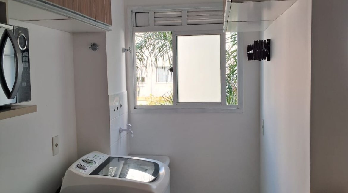 Apartamento à venda com 45m², 2 dormitórios, 1 vaga, no bairro Camaqua em PORTO ALEGRE