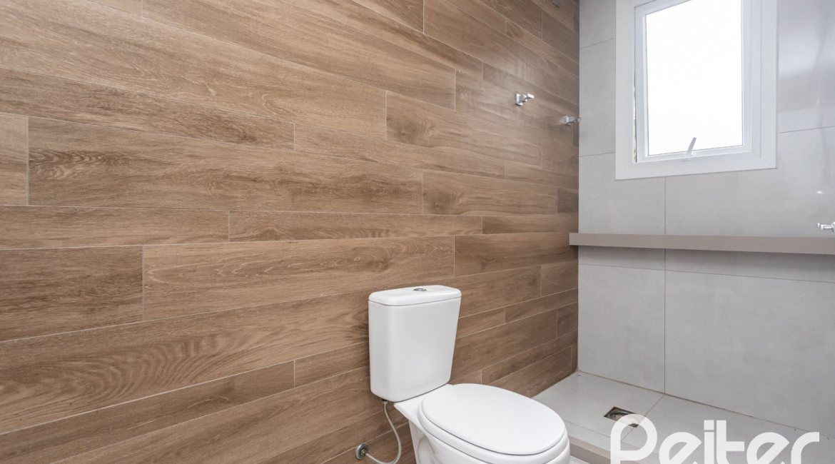 Casa em Condomínio à venda com 174m², 3 dormitórios, 3 suítes, 2 vagas, no bairro Hipica em PORTO ALEGRE