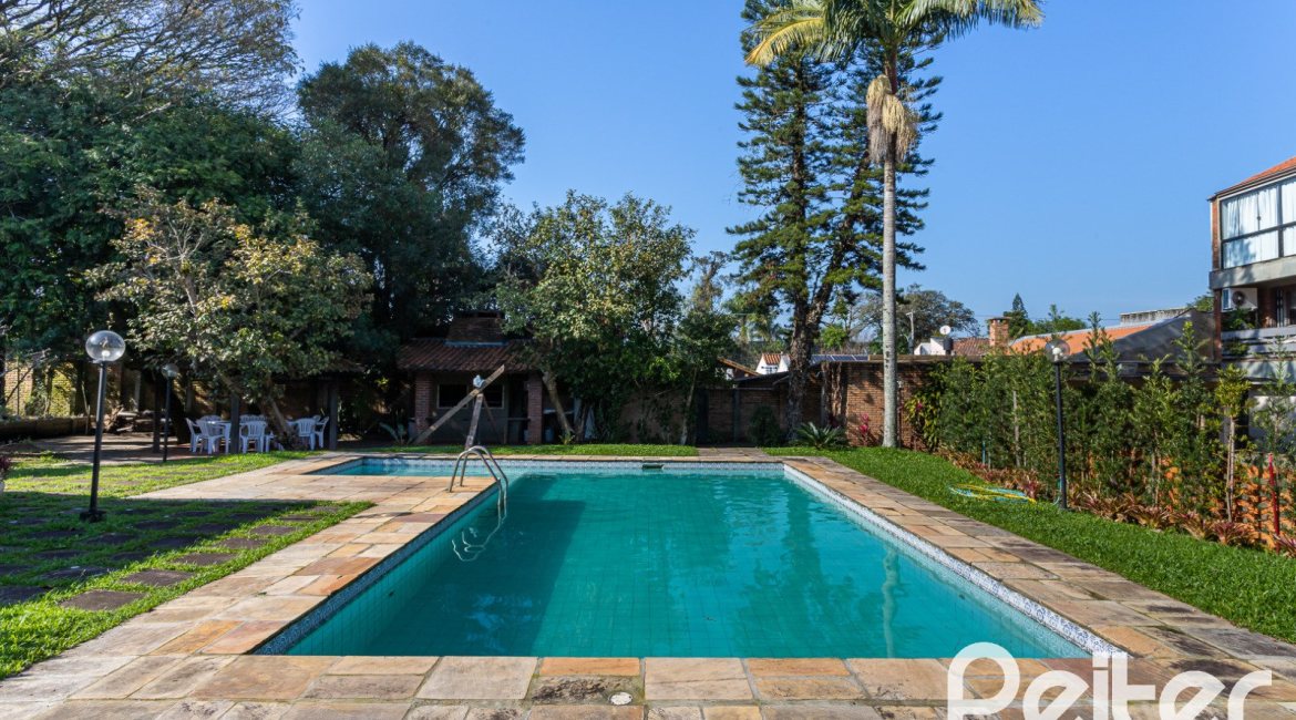 Apartamento à venda com 123m², 3 dormitórios, 1 suíte, 2 vagas, no bairro Ipanema em Porto Alegre