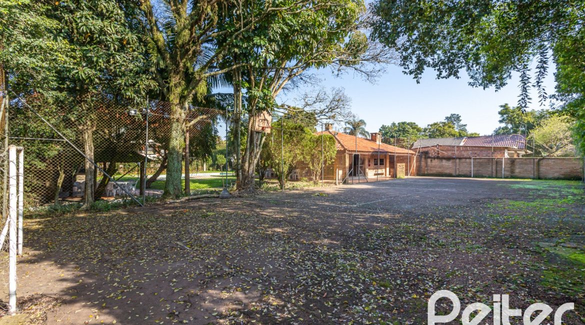 Apartamento à venda com 123m², 3 dormitórios, 1 suíte, 2 vagas, no bairro Ipanema em Porto Alegre