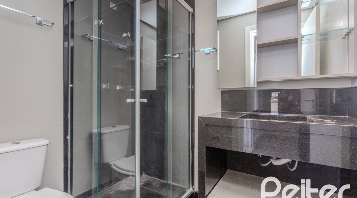 Casa em Condomínio à venda com 270m², 3 dormitórios, 2 suítes, 3 vagas, no bairro Terra Ville em PORTO ALEGRE