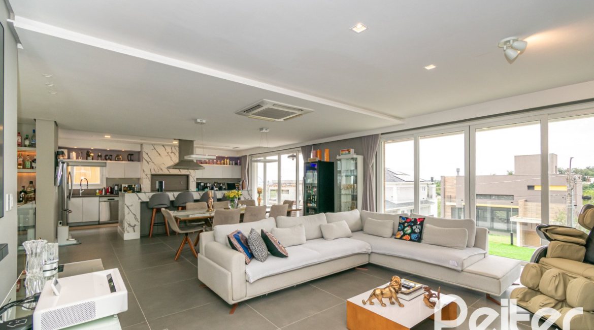 Casa em Condomínio à venda com 295m², 3 dormitórios, 3 suítes, 4 vagas, no bairro Alphaville em PORTO ALEGRE